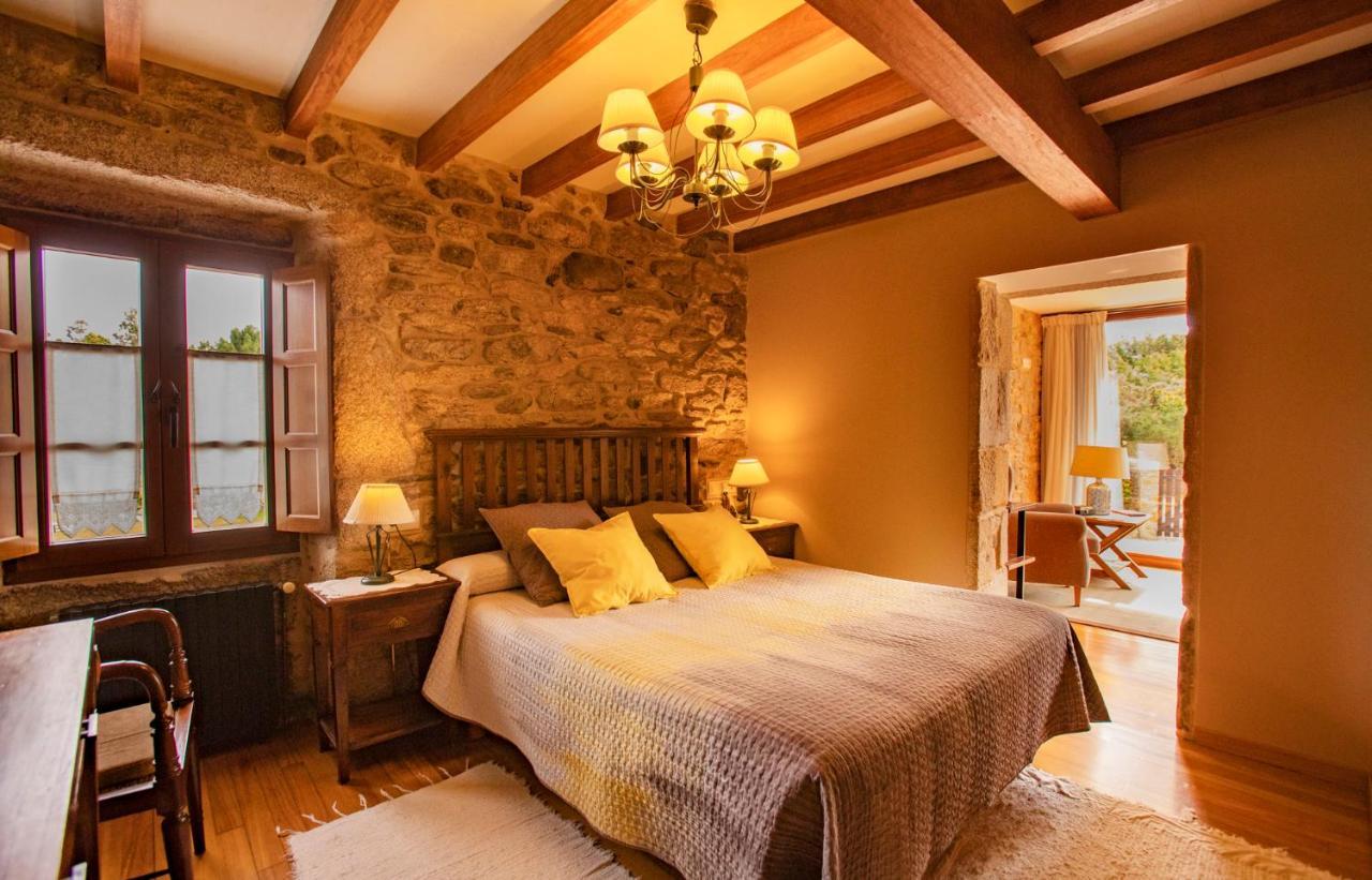 Casa Do Mudo Hotel Cervo  Exterior photo